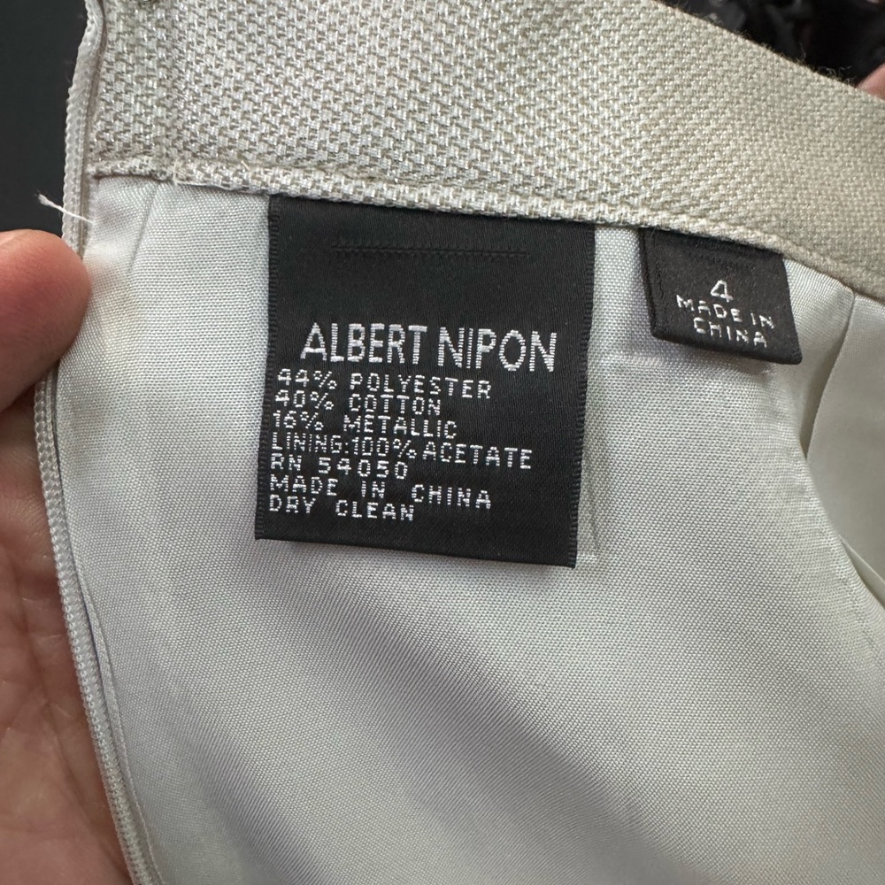 Albert Nipon silver skirt suit 4 - Picture 11 of 11